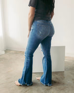 The Jane Distressed Jeans
