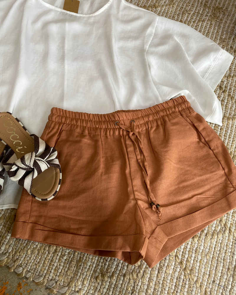 The Maebrie Linen Shorts