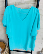 Just The Way Blouse In Mint