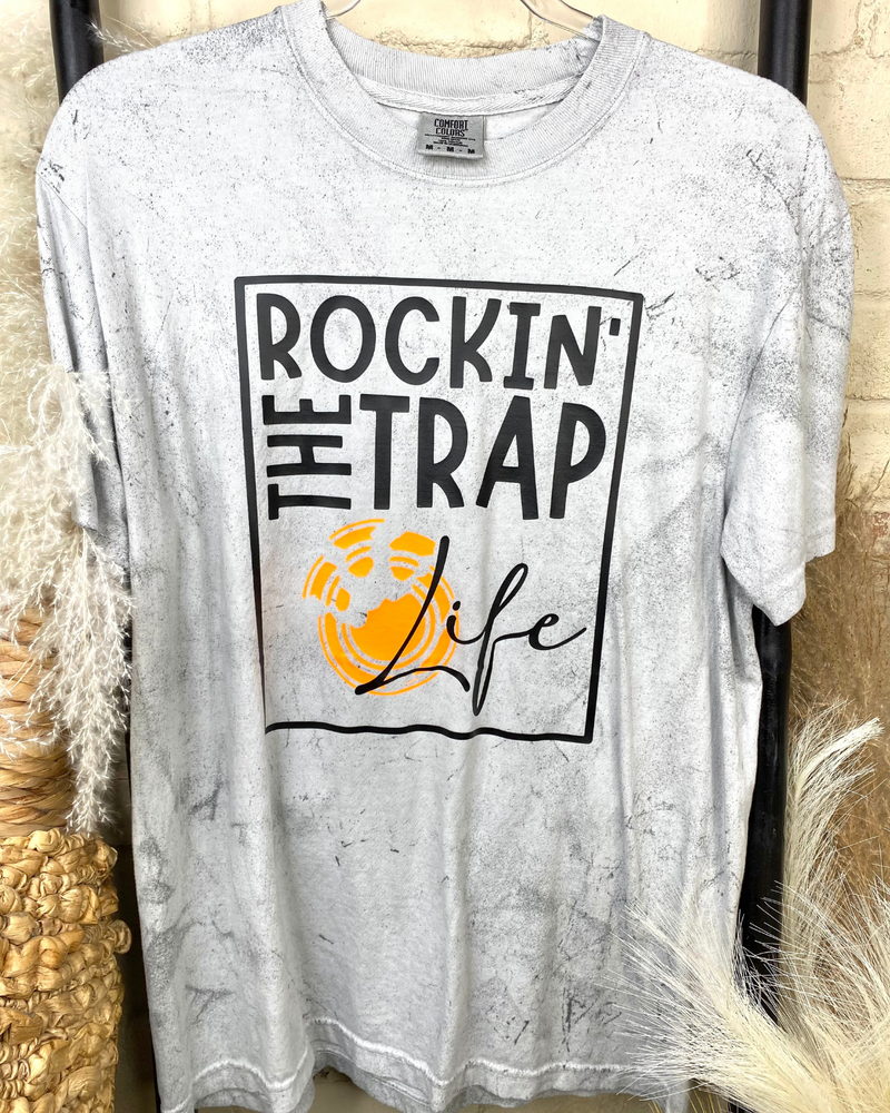 Rockin' The Trap Life Tee In Grey