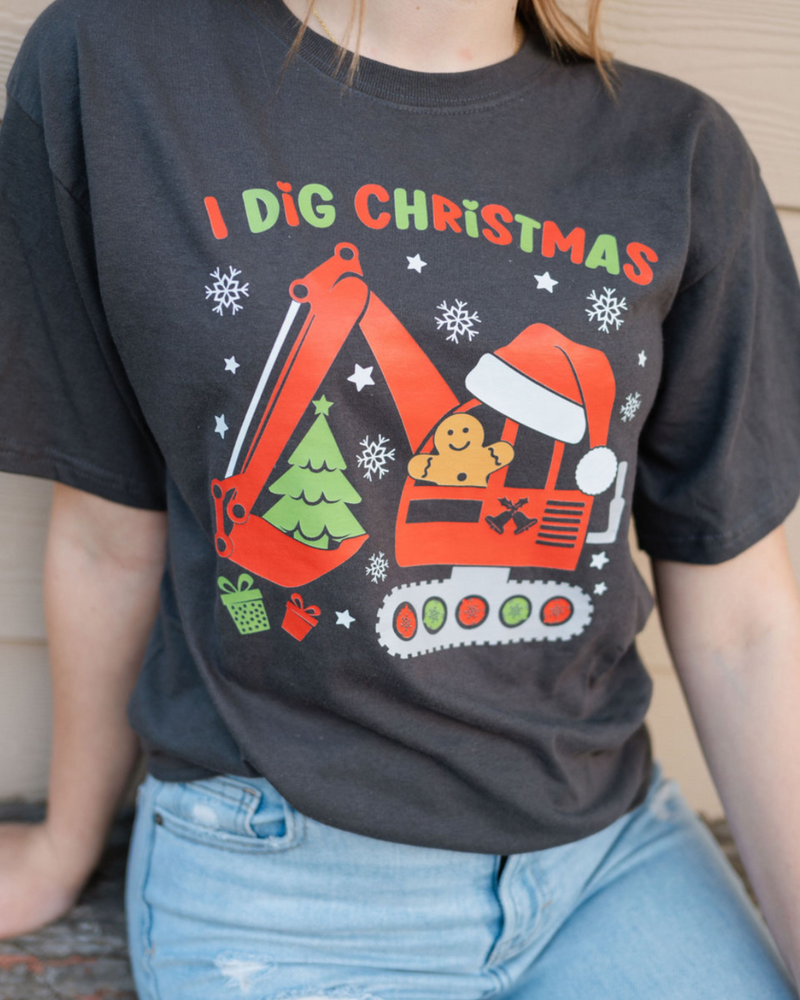 I Dig Christmas Tee